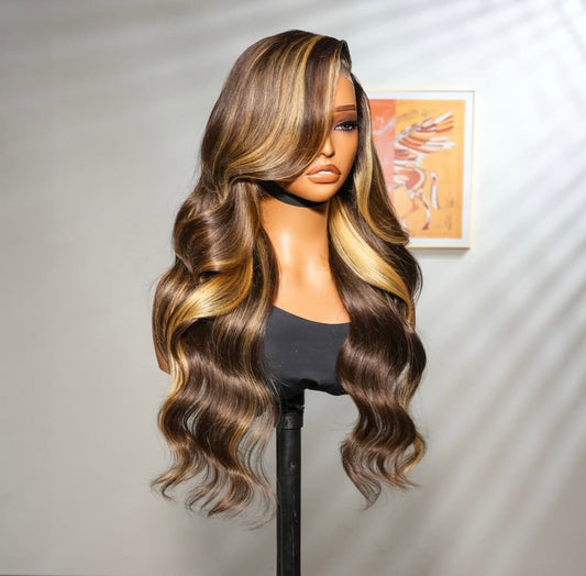 Golden Glow Highlight Wig