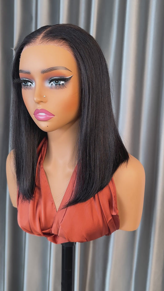 Chic Straight Bob